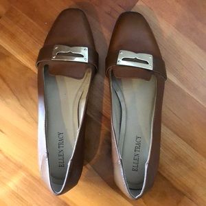 Ellen Tracy brown dress shoes